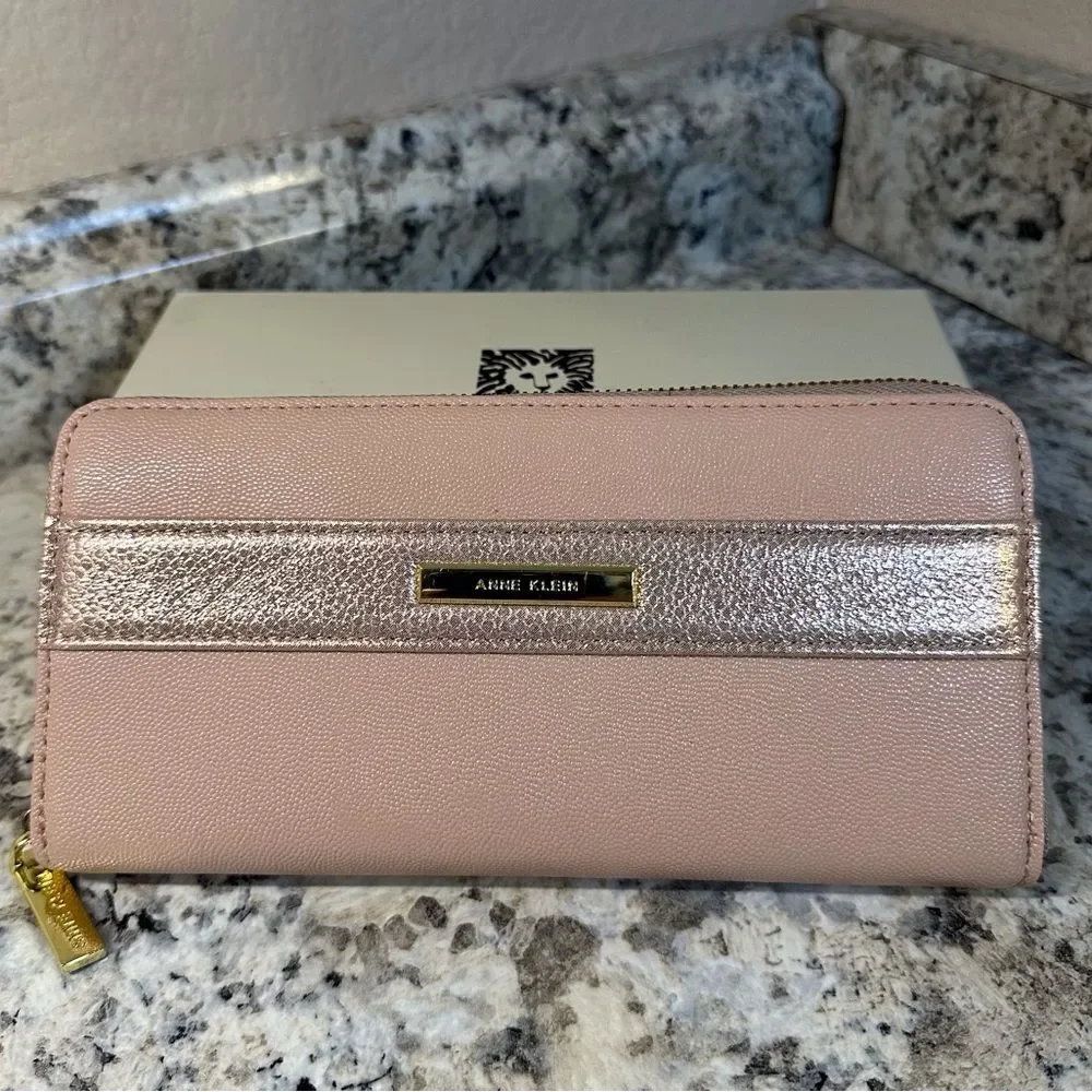 Anne Klein Pink Zip Wallet New in Box